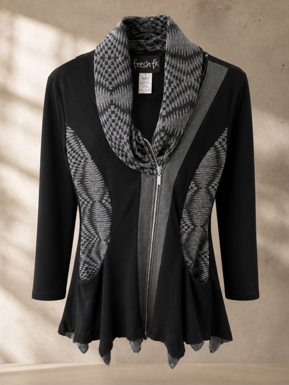 fresh fx Black & Gray Zip-Front Shawl-Collar Tunic